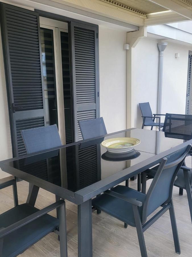 Overlooking Tamborino Appartement Lecce